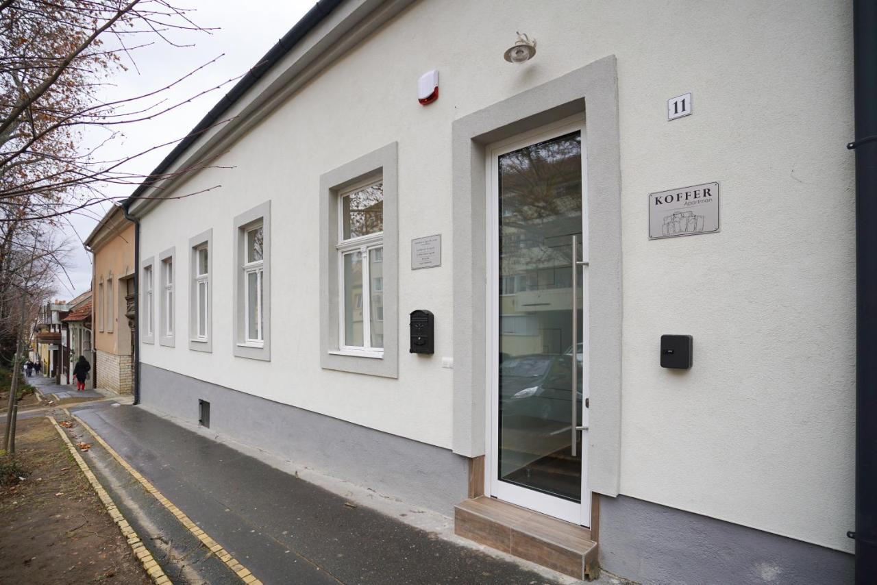 Koffer Apartman Eger Exterior foto